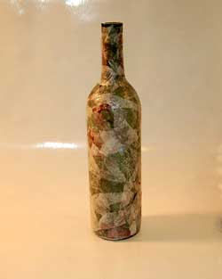 Craft Ideas Empty Wine Bottles on Hot Glue The Green Or Purple Marbles On The Center Of Thebottle To