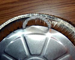loop outside of the pie tin