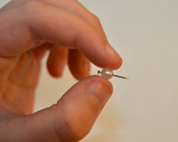 threading pin