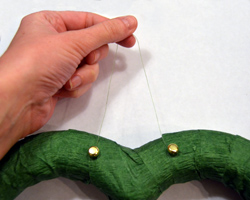 wreath hanger2