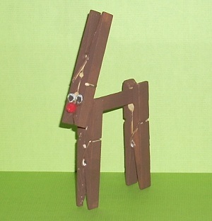 Clothespin Christmas Craft