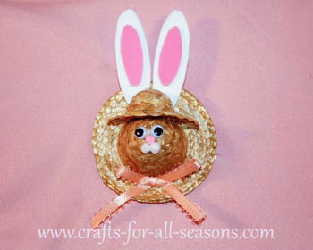 Easter bunny pin