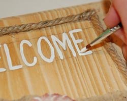 beach welcome sign