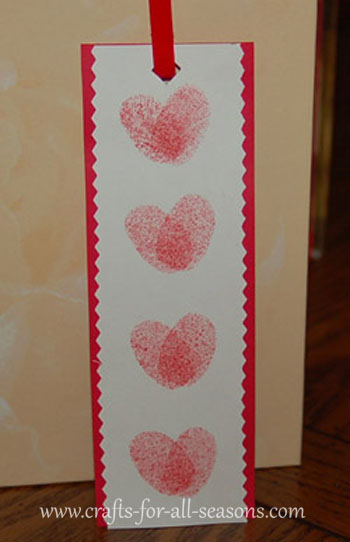 Small Heart Thumb Paper Punch 