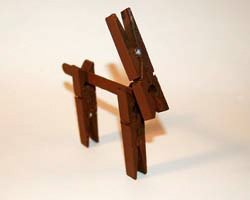 clothespin reindeer craft