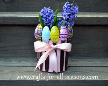 easter egg spoon planter