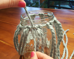 yarn knot mason jar