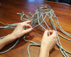 yarn knot mason jar