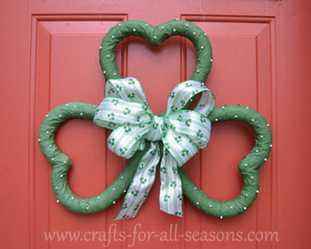 shamrock wreath